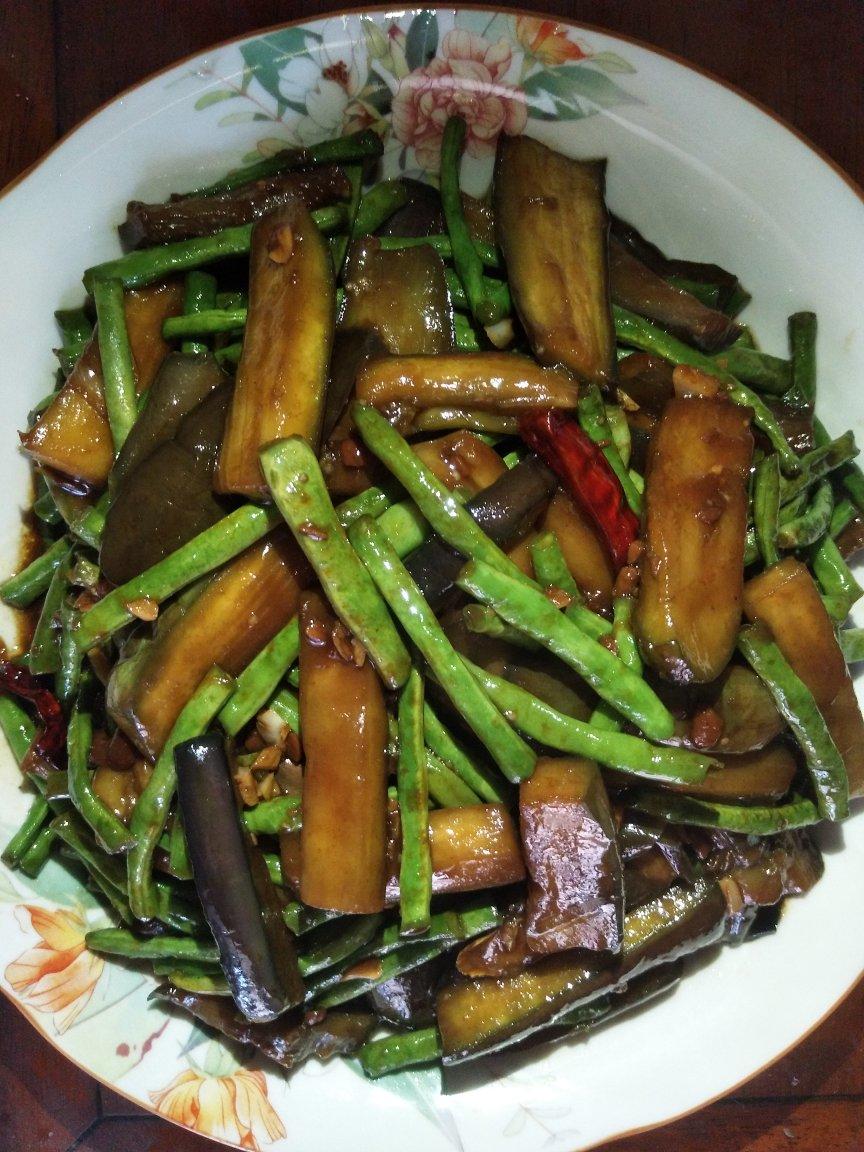 豆角烧茄子