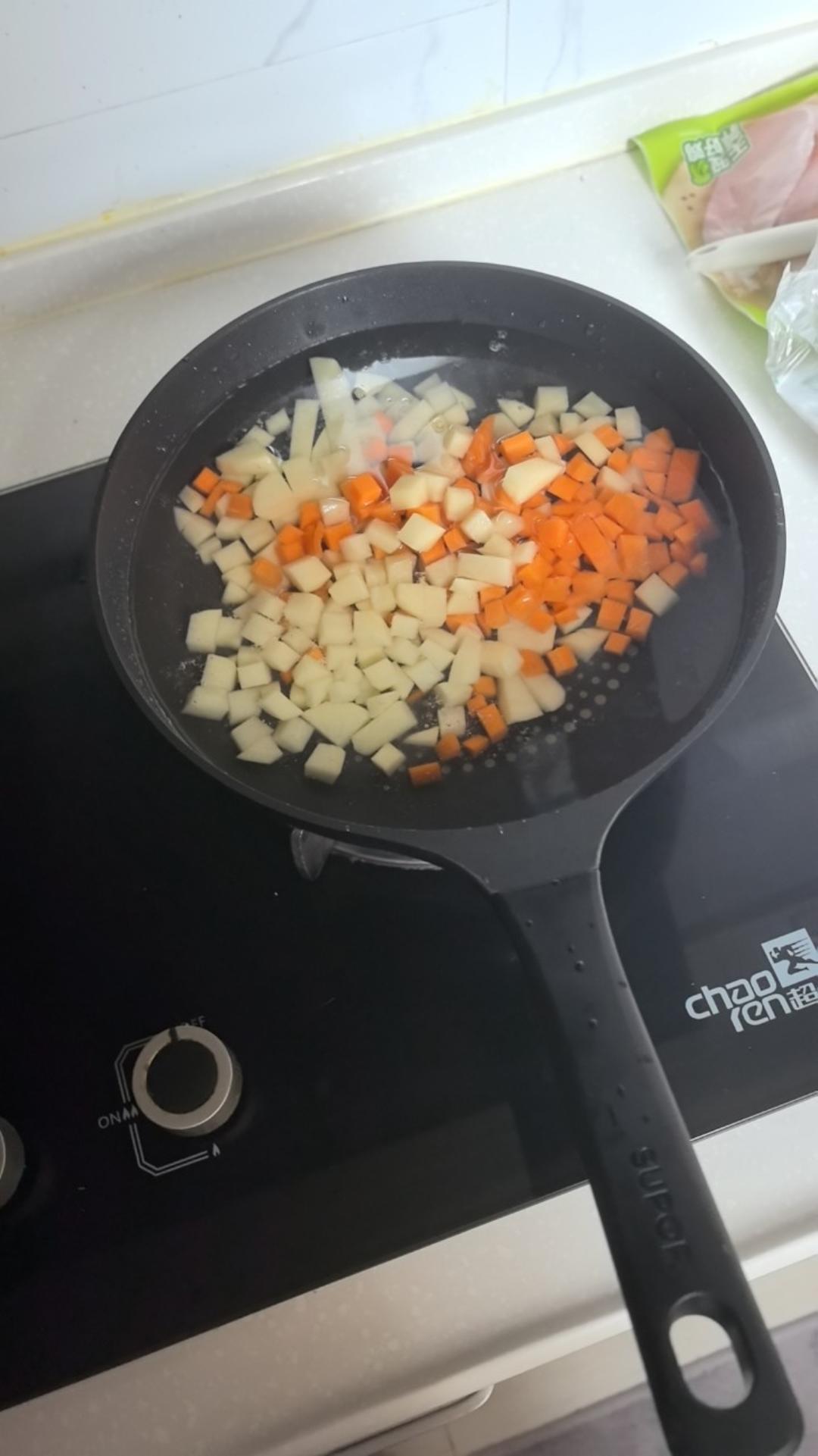 鸡肉盖浇饭