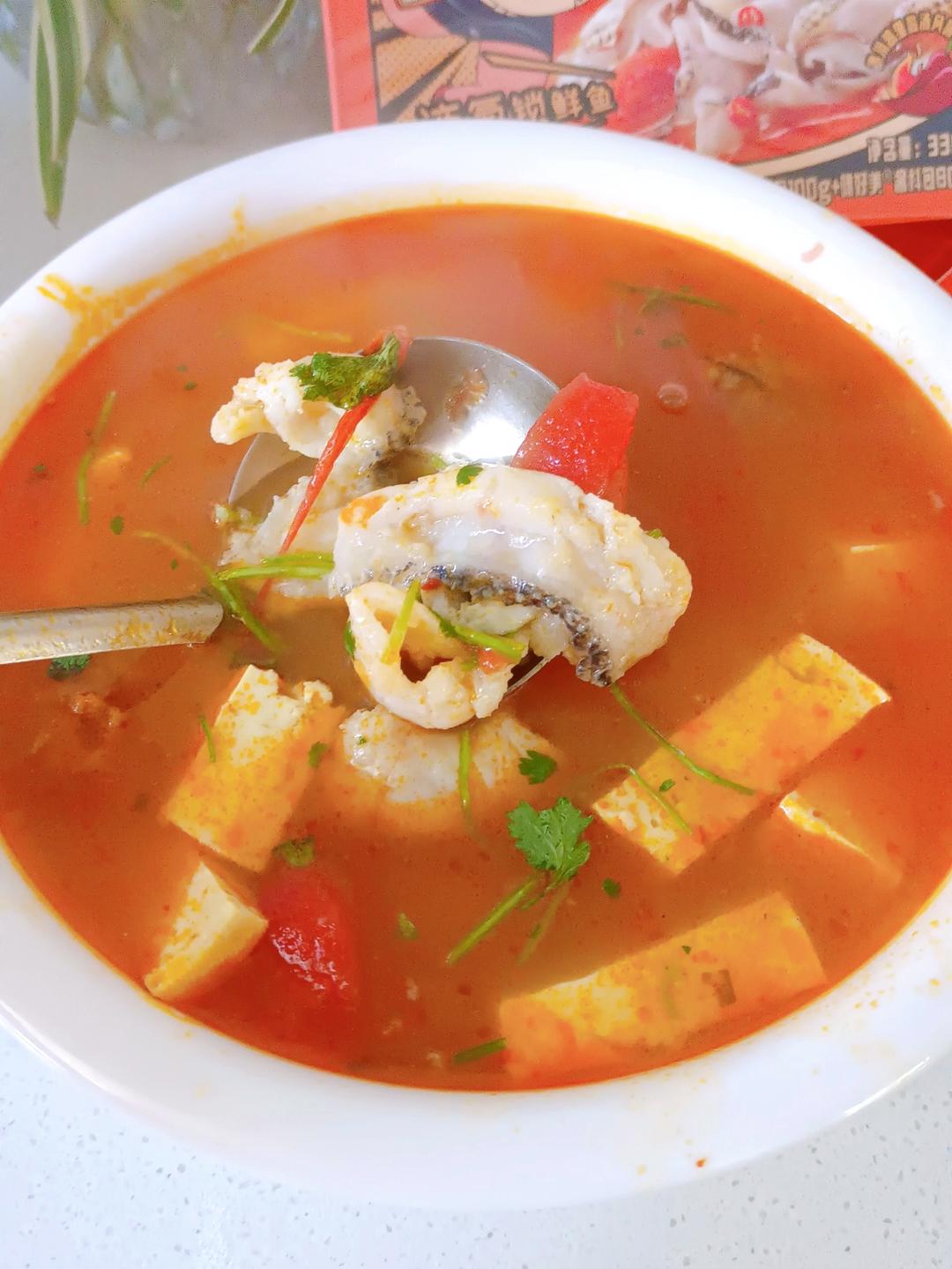 比酸菜鱼更鲜爽的鲜虾番茄酸汤鱼粉