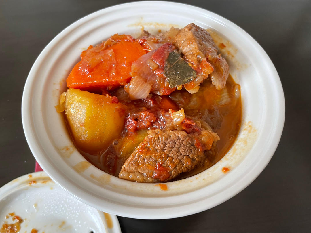 牛肉炖土豆