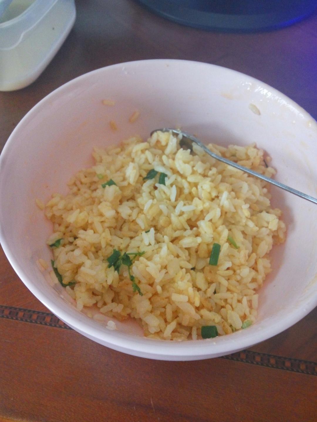 浓浓芝香蛋炒饭（附独家炒饭技能）