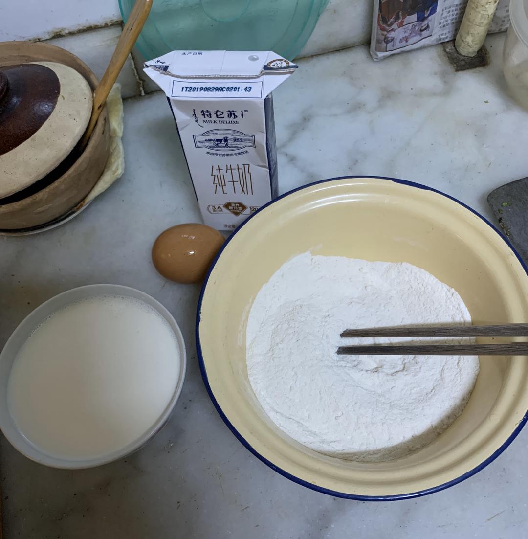 纯奶手撕吐司的做法 步骤1