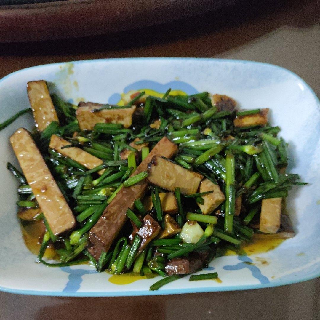 韭菜炒香干/豆干