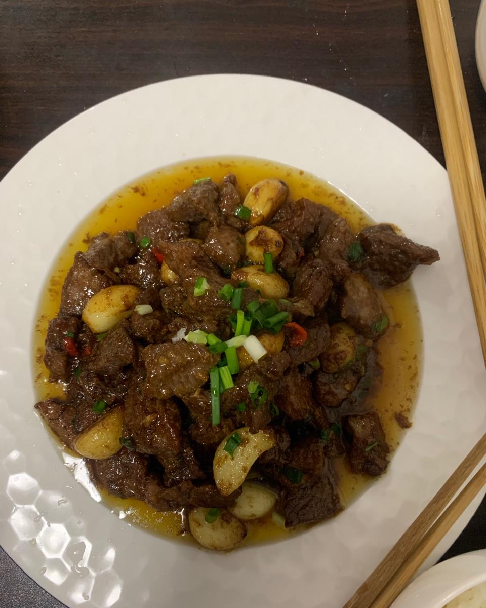 黑蒜子牛肉粒