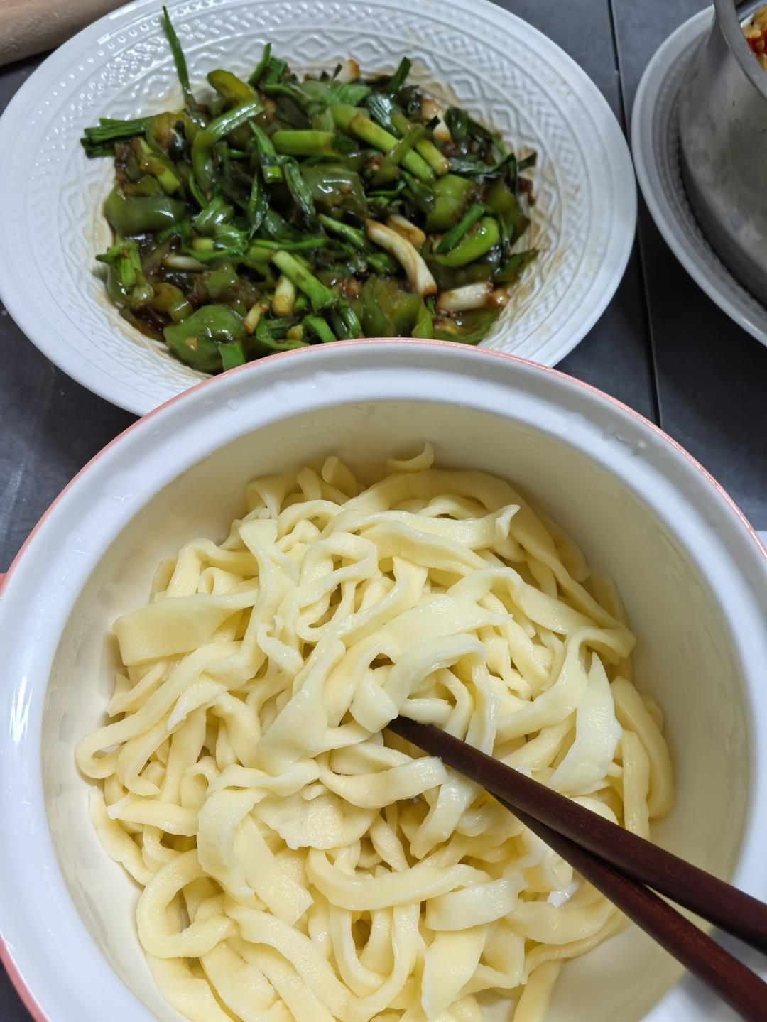 鸡蛋手擀面