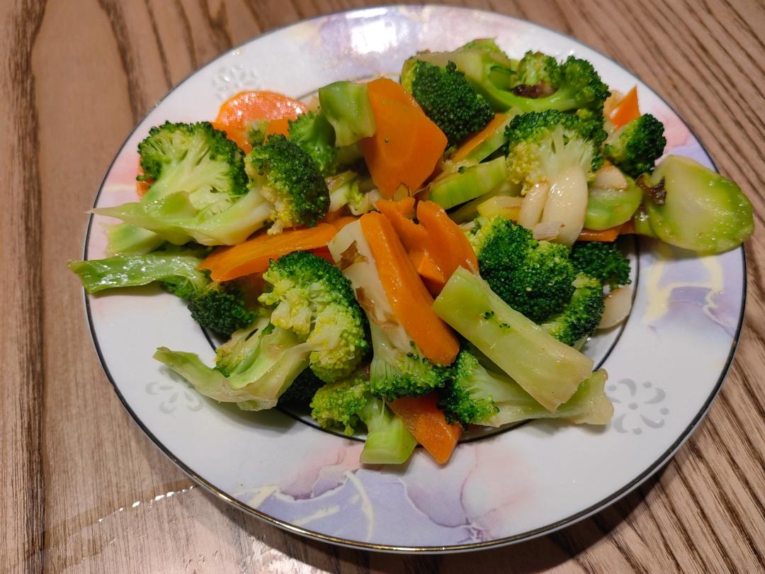 清炒西兰花
