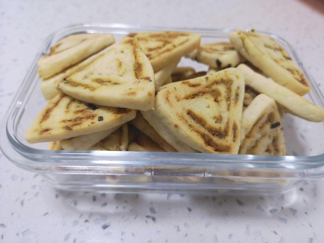 《Tinrry+》咸蛋黄肉松饼干