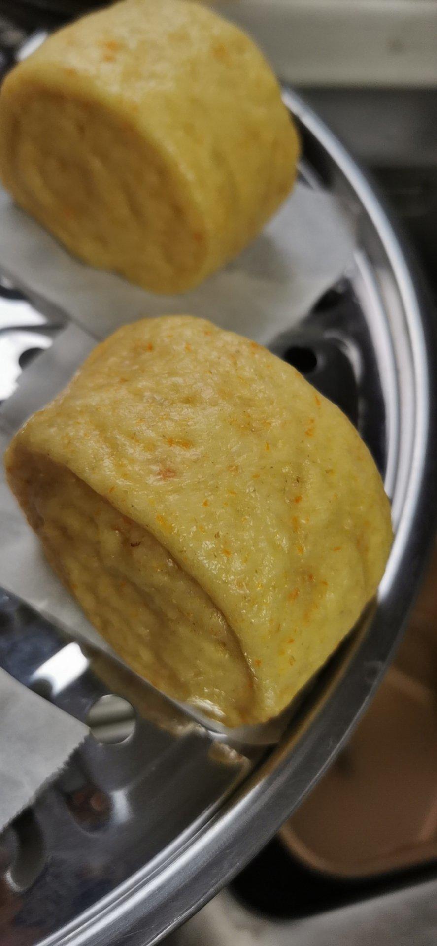 胡萝卜奶香馒头