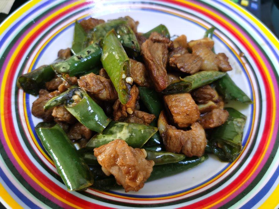 请给我十碗米饭的米饭杀手！辣椒炒肉！（小炒肉）