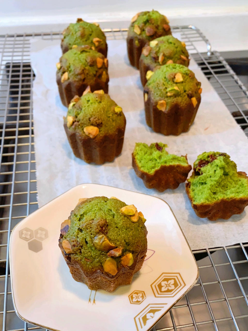 翻译食谱| 新手友好开心果覆盆子费南雪