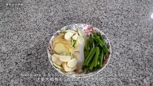 年夜饭压轴大菜-龙虾伊面的做法 步骤10