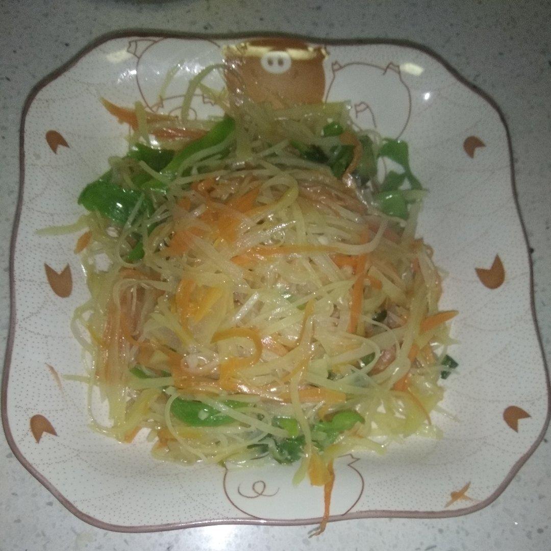 胡萝卜丝炒土豆丝