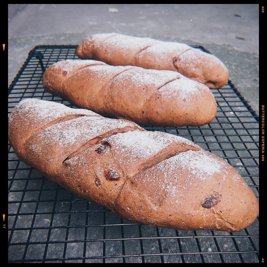 红茶巧克力蔓越莓全麦软欧包