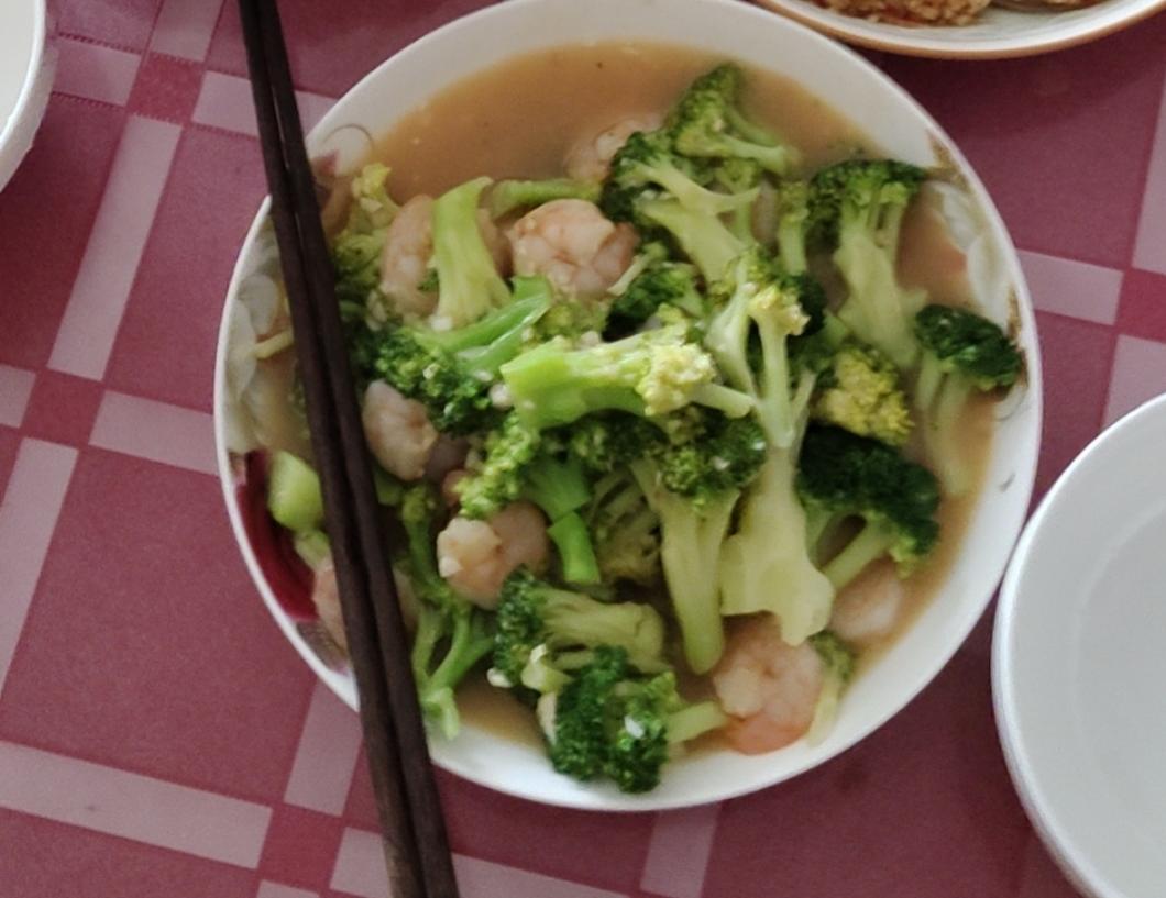 减肥去脂的西兰花炒虾仁