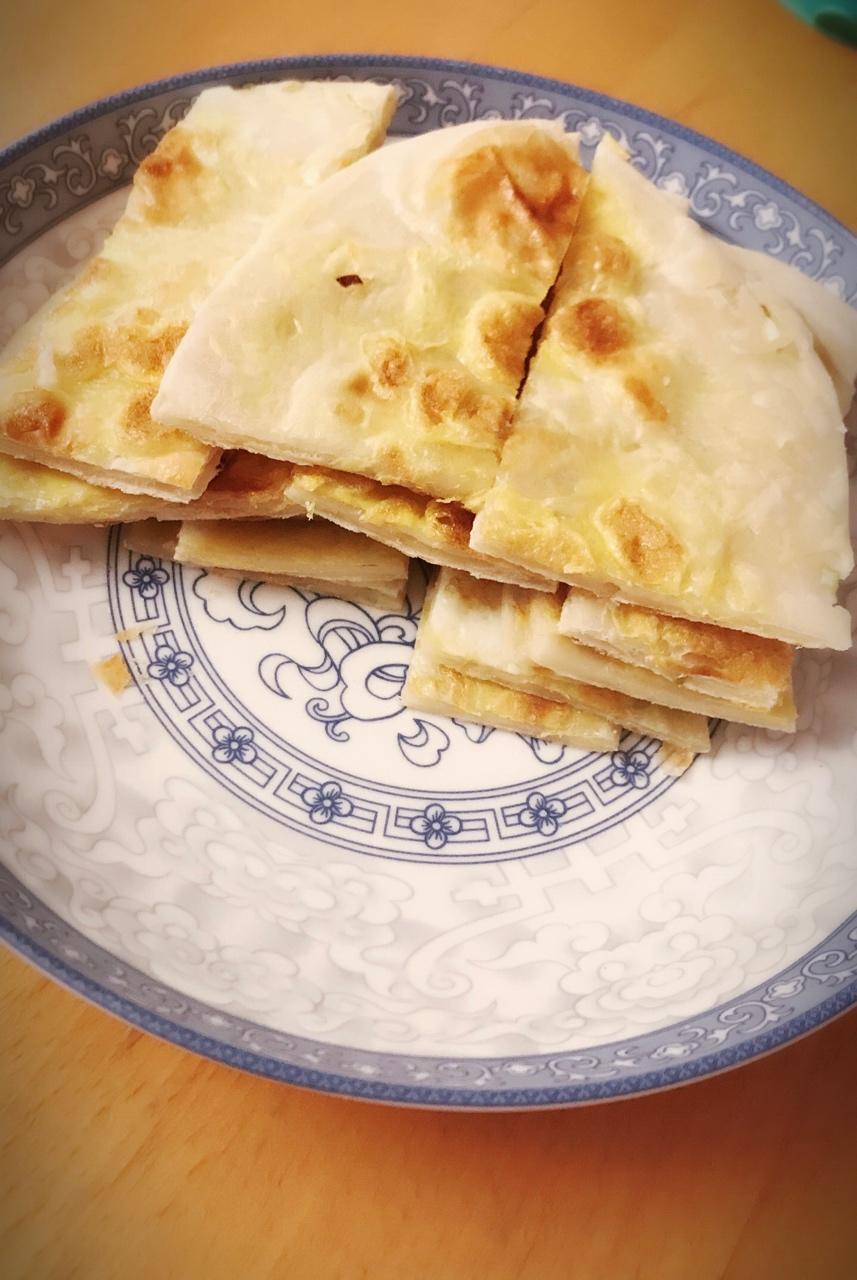 鸡蛋葱油饼                  （更新饼坯保存方法）