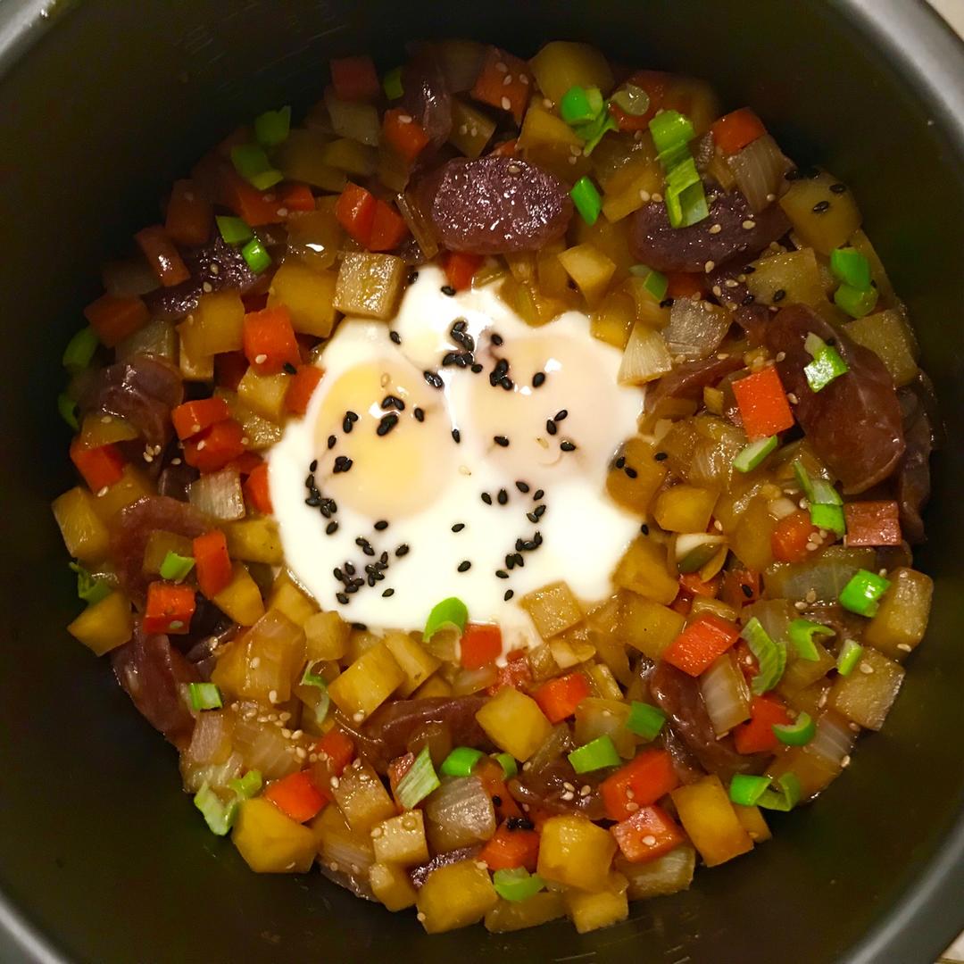 电饭锅版香菇腊肠饭