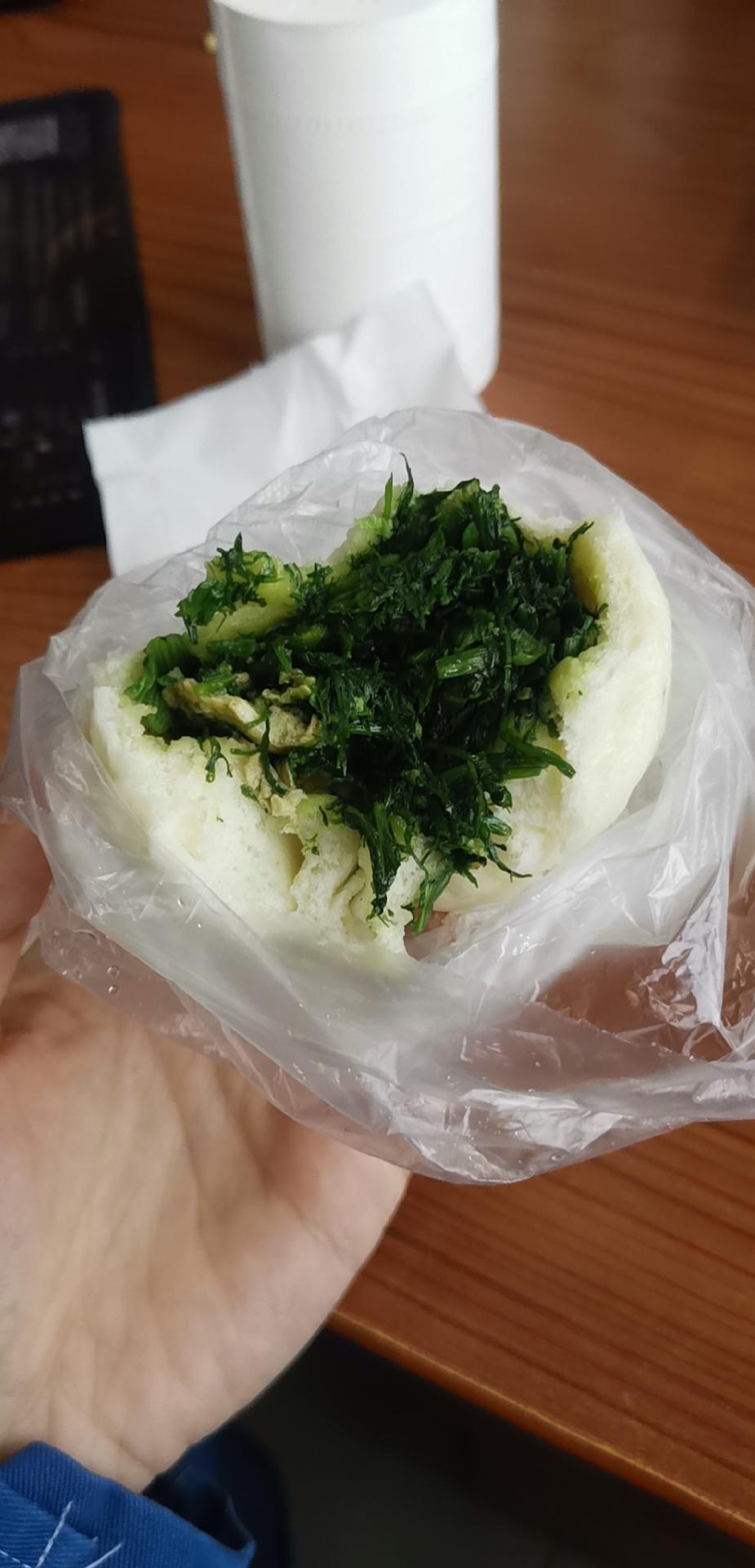 菜小小吃货更快乐用料西葫芦1个虾皮一把鸡蛋1个胡萝卜半根盐适量香油