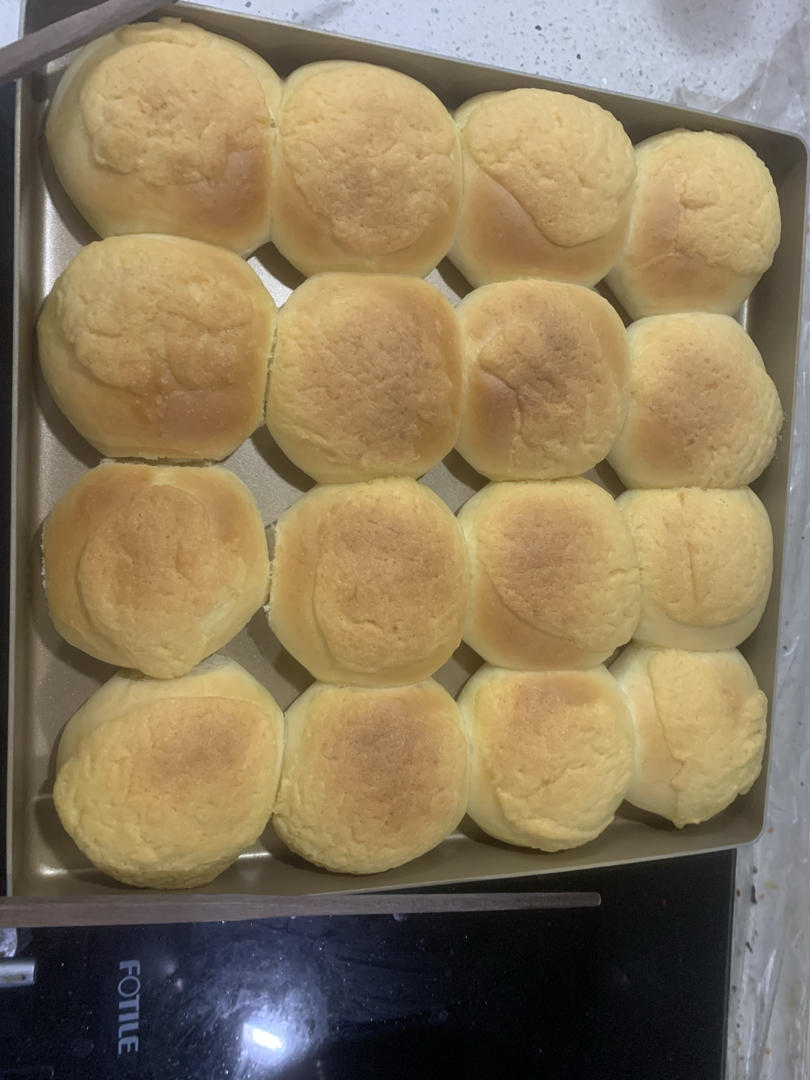一次发酵超软淡奶油小餐包