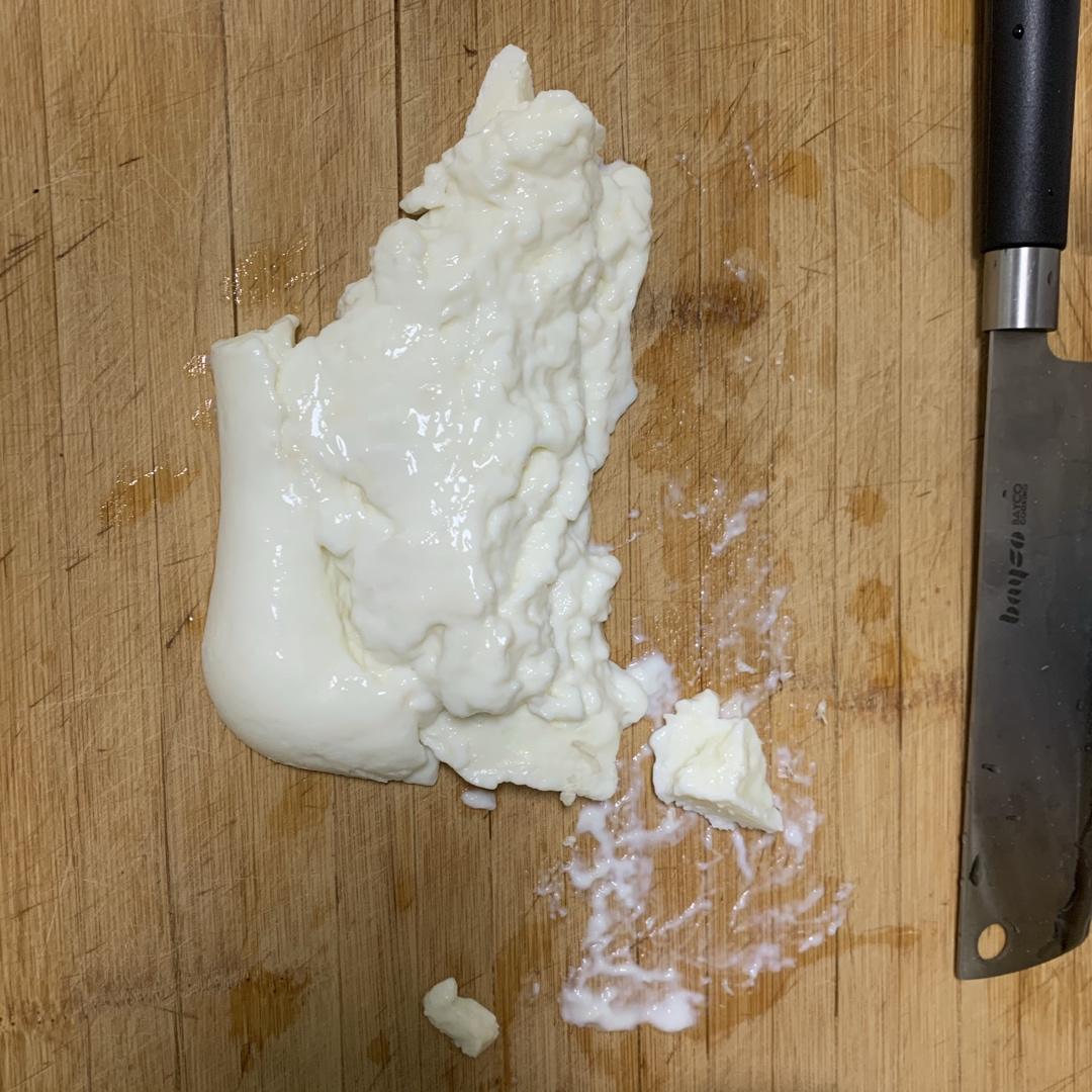【脆皮炸鲜奶】