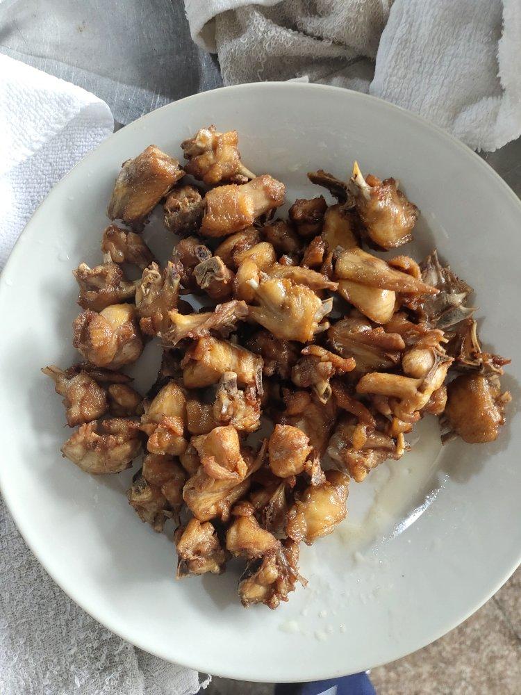 39李世杰做的香煎无骨鸡腿(鸡腿去骨方法)