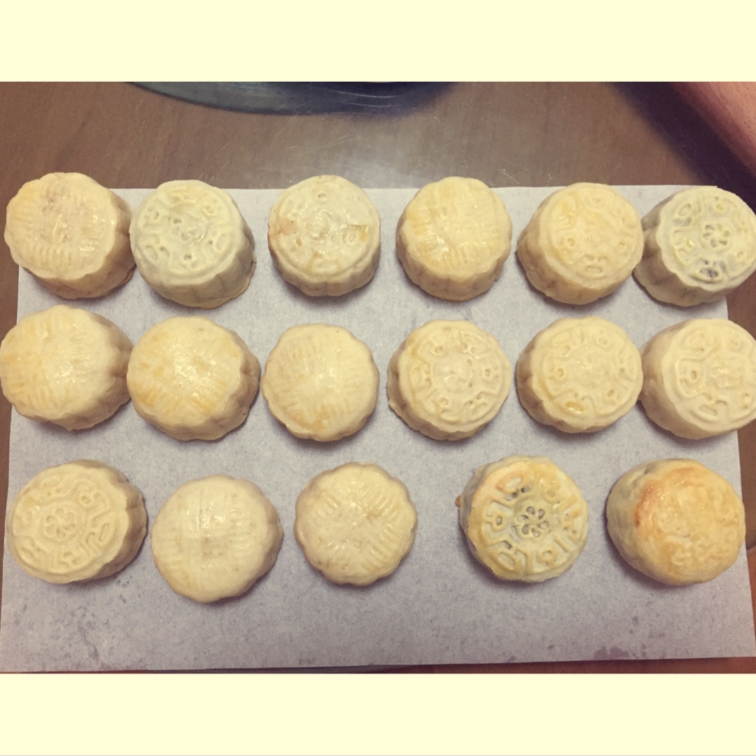半岛酒店奶黄月饼——号称月饼界的劳斯莱斯
