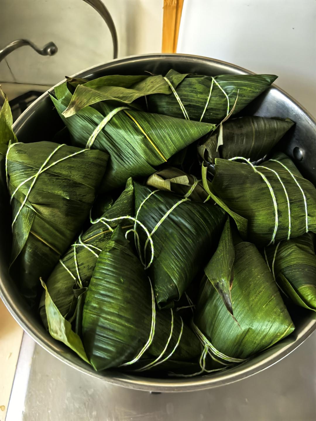 妈咪的♥️私房秘制咸蛋黄肉粽