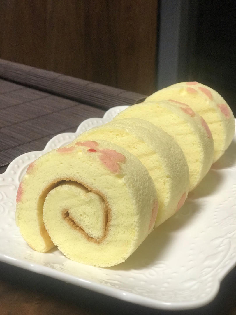 春风十里桃花奶冻蛋糕卷