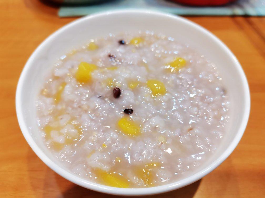 南瓜红枣杂粮粥