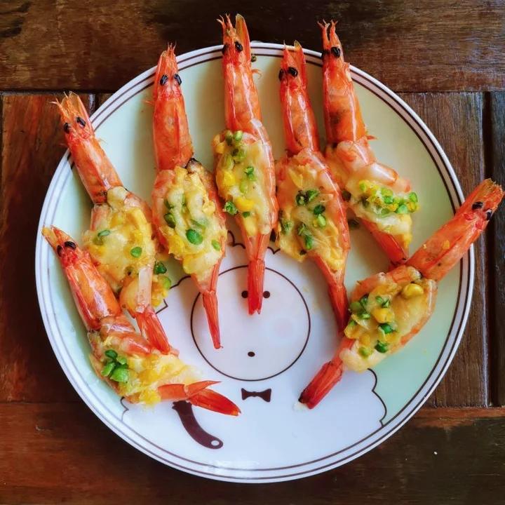 新手都会做的芝士焗虾！超容易上手哦🤤