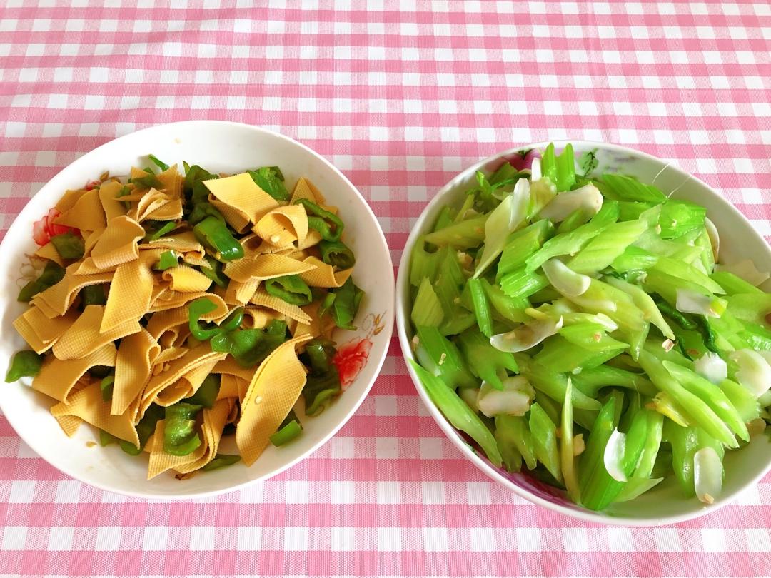 西芹炒百合怎样做到清爽又入味儿