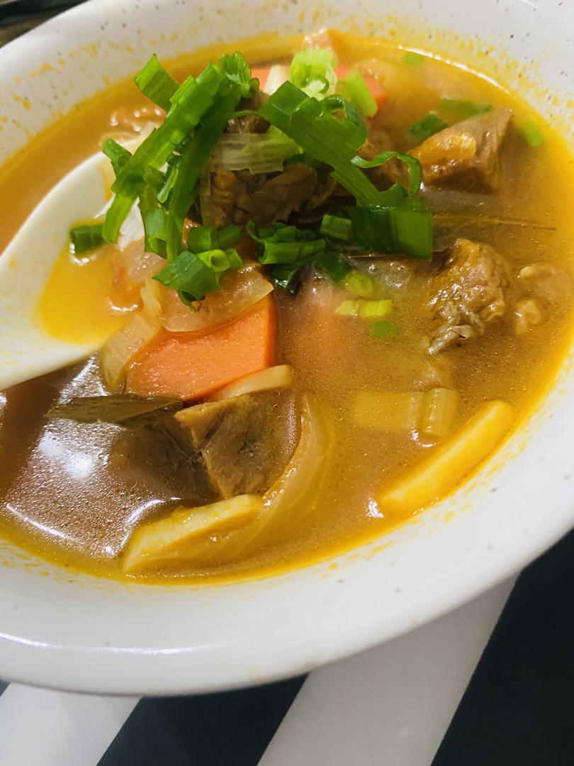 番茄土豆炖牛腩