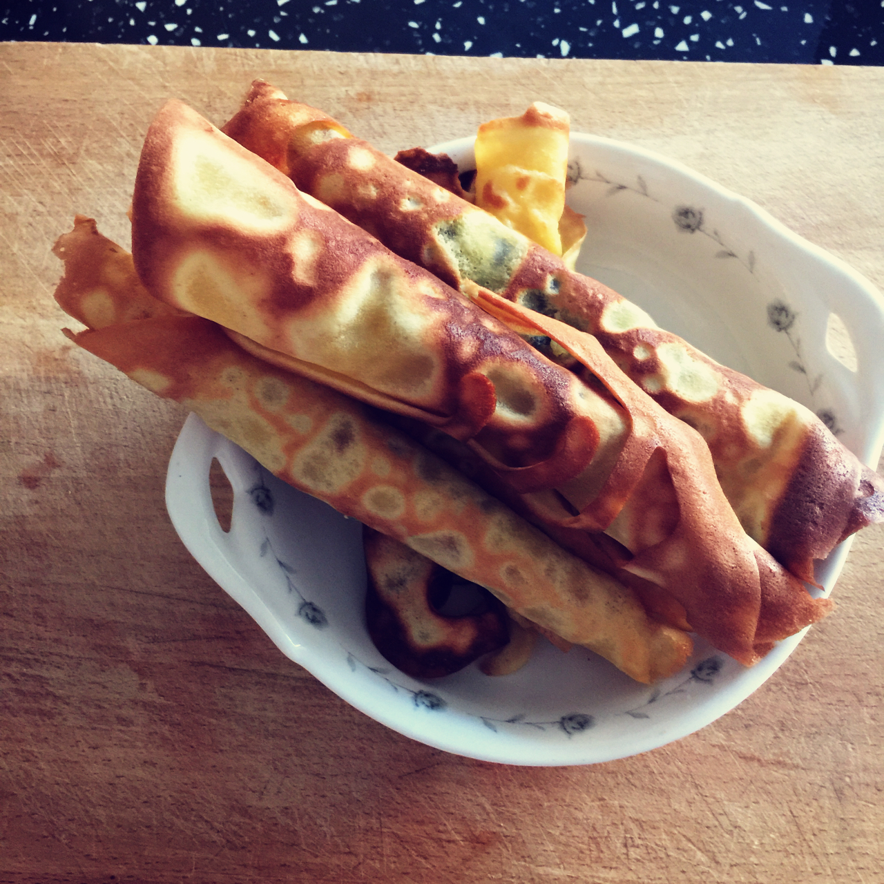 平底锅脆皮蛋卷