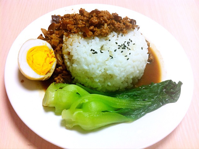 台式卤肉饭