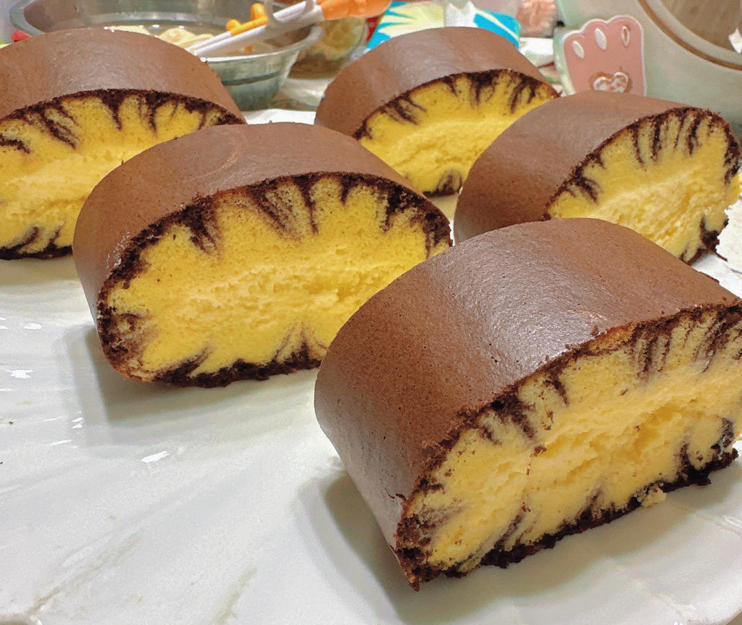 【蛋糕卷小分队】8：可可旋风卷