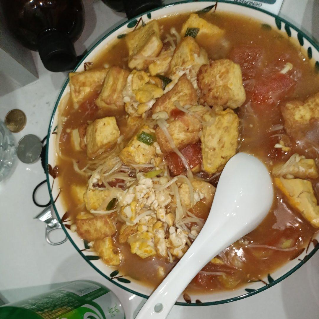 减脂餐—番茄金针菇焖豆腐