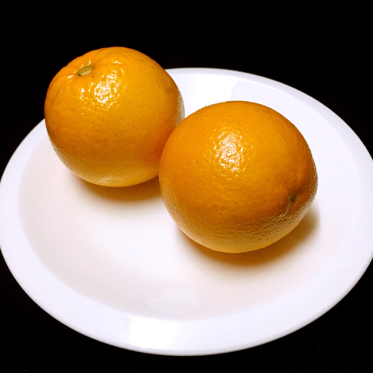 橙子的懒人吃法的做法 步骤2