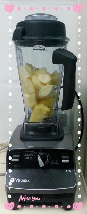 Vitamix6300——苹果菠萝汁的做法 步骤2