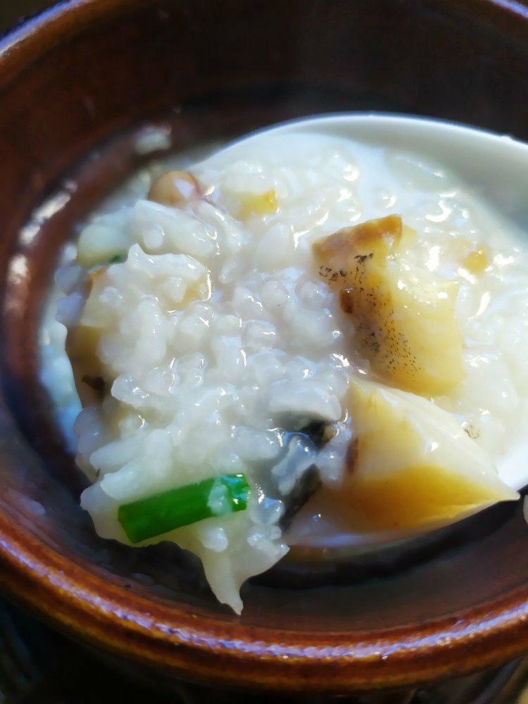 喵喵merry做的柴鱼花生粥广式老火粥