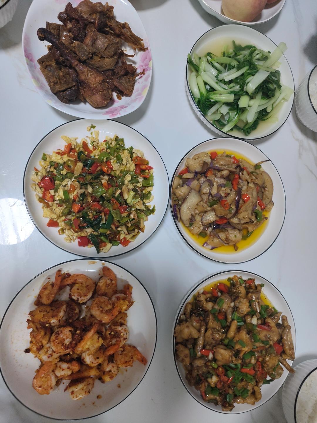 午餐•2022年10月9日