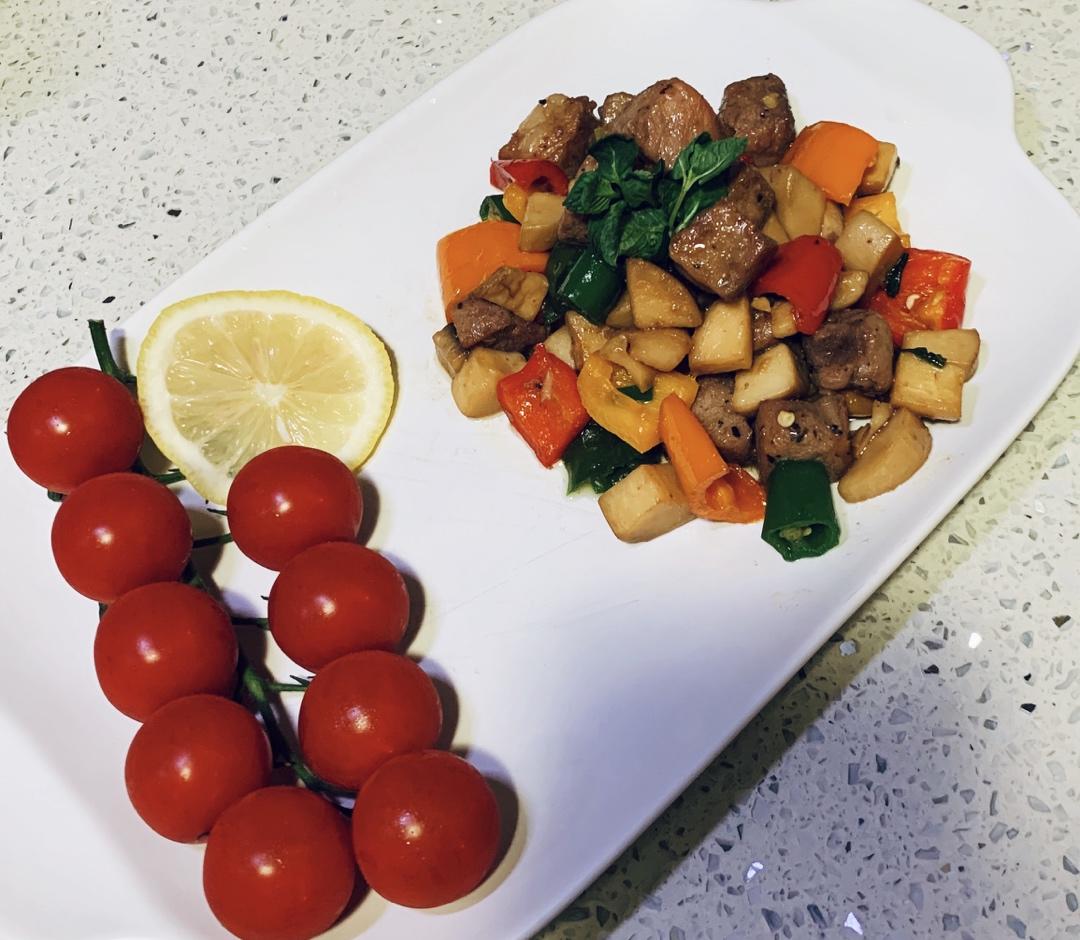 黑椒杏鲍菇牛肉粒