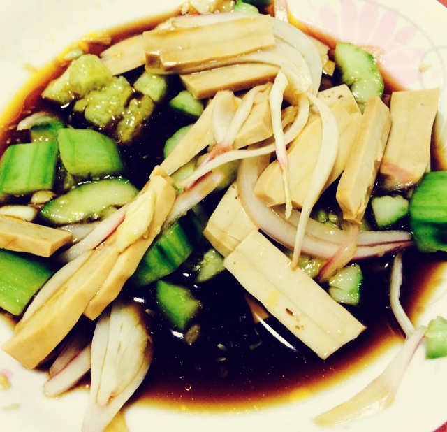 凉拌青瓜