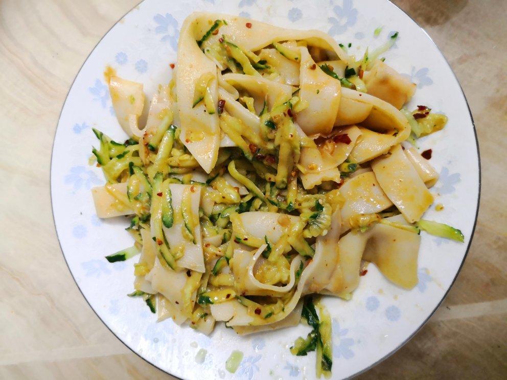 万能快手凉皮❗️不用洗面❗️不破皮❗️