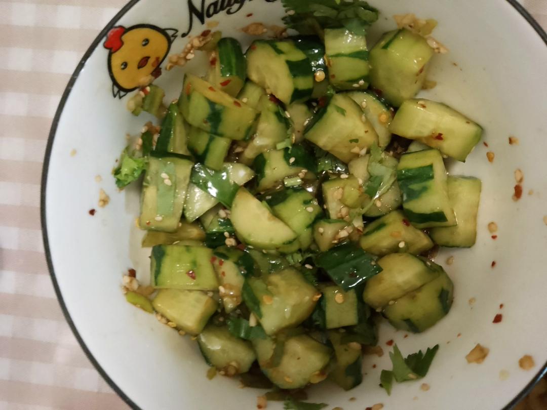 🌈酸酸辣辣巨开胃～超过瘾的凉拌黄瓜