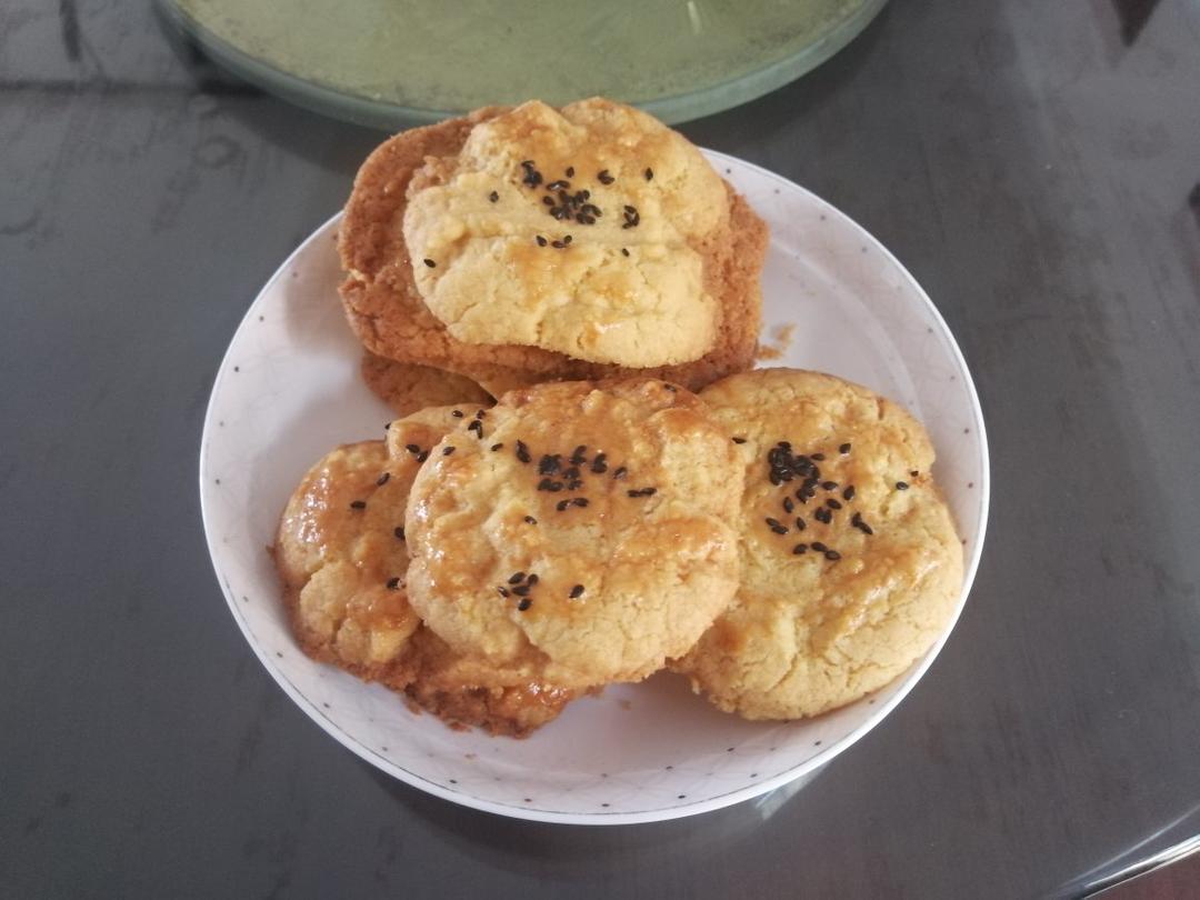 轻轻一按就碎掉的原味桃酥（不输猪油版）