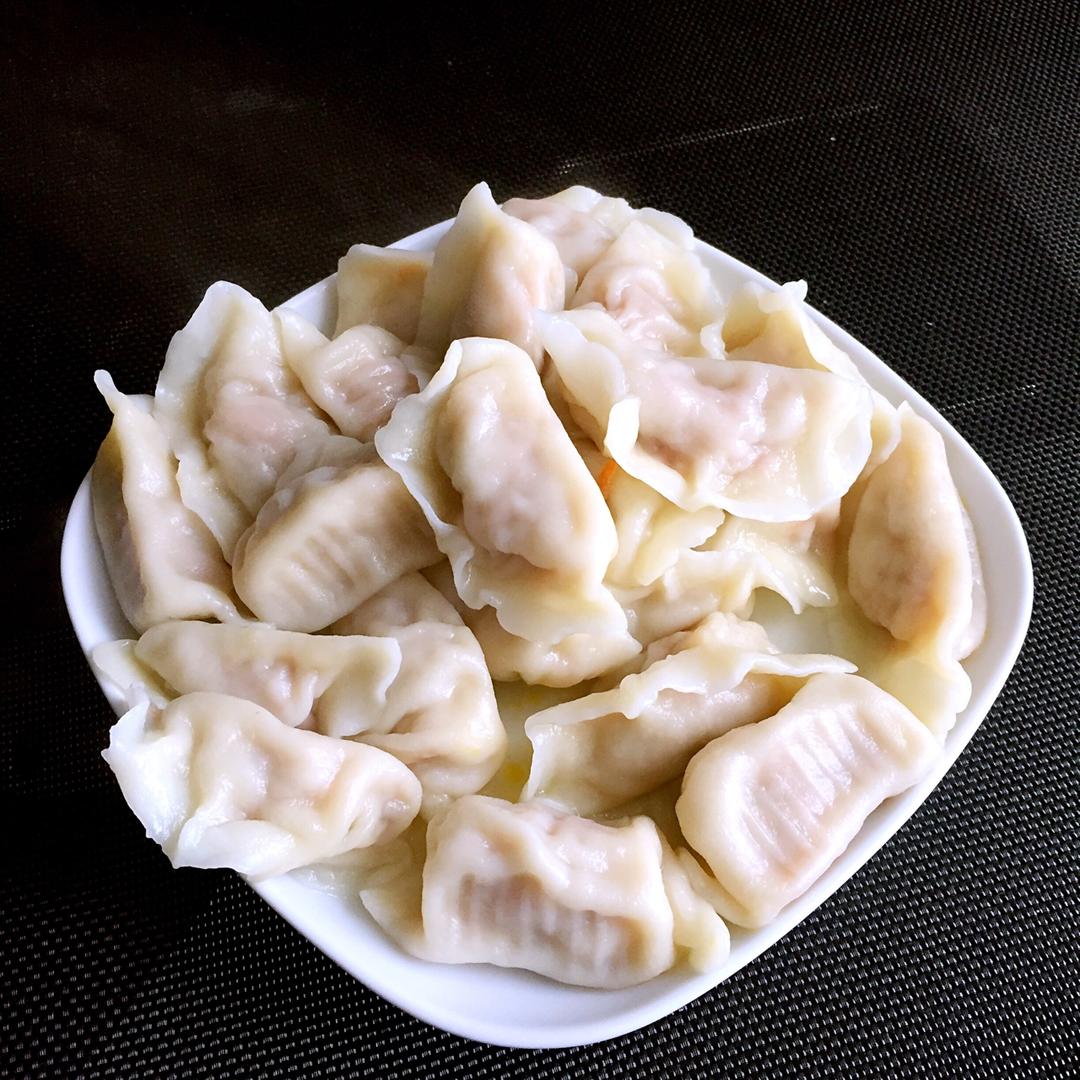 心悦做的牛肉胡萝卜饺子