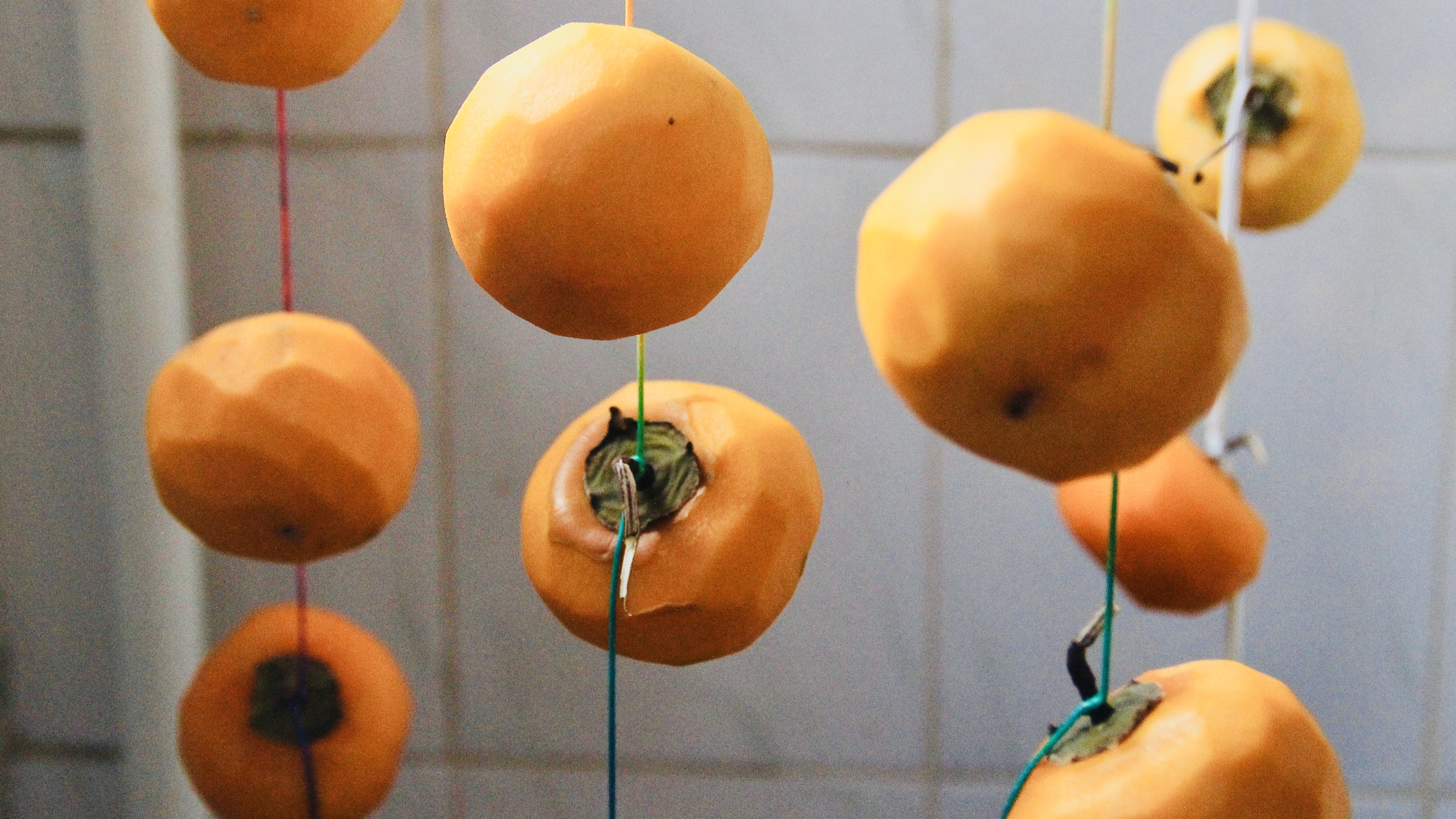 【吊柿】DIY晒柿饼的做法