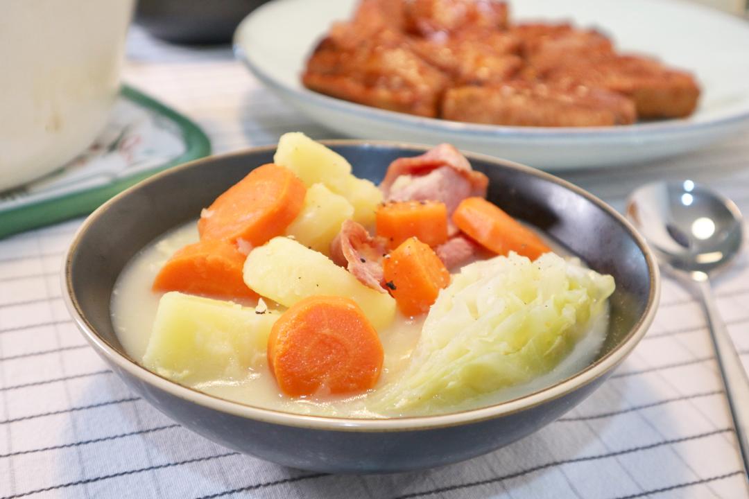 「问题餐厅」鲜甜蔬菜汤・ポトフ