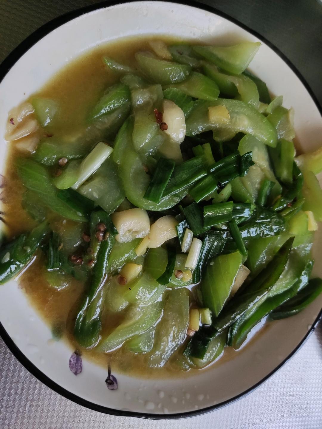 清炒丝瓜（川味家常做法）