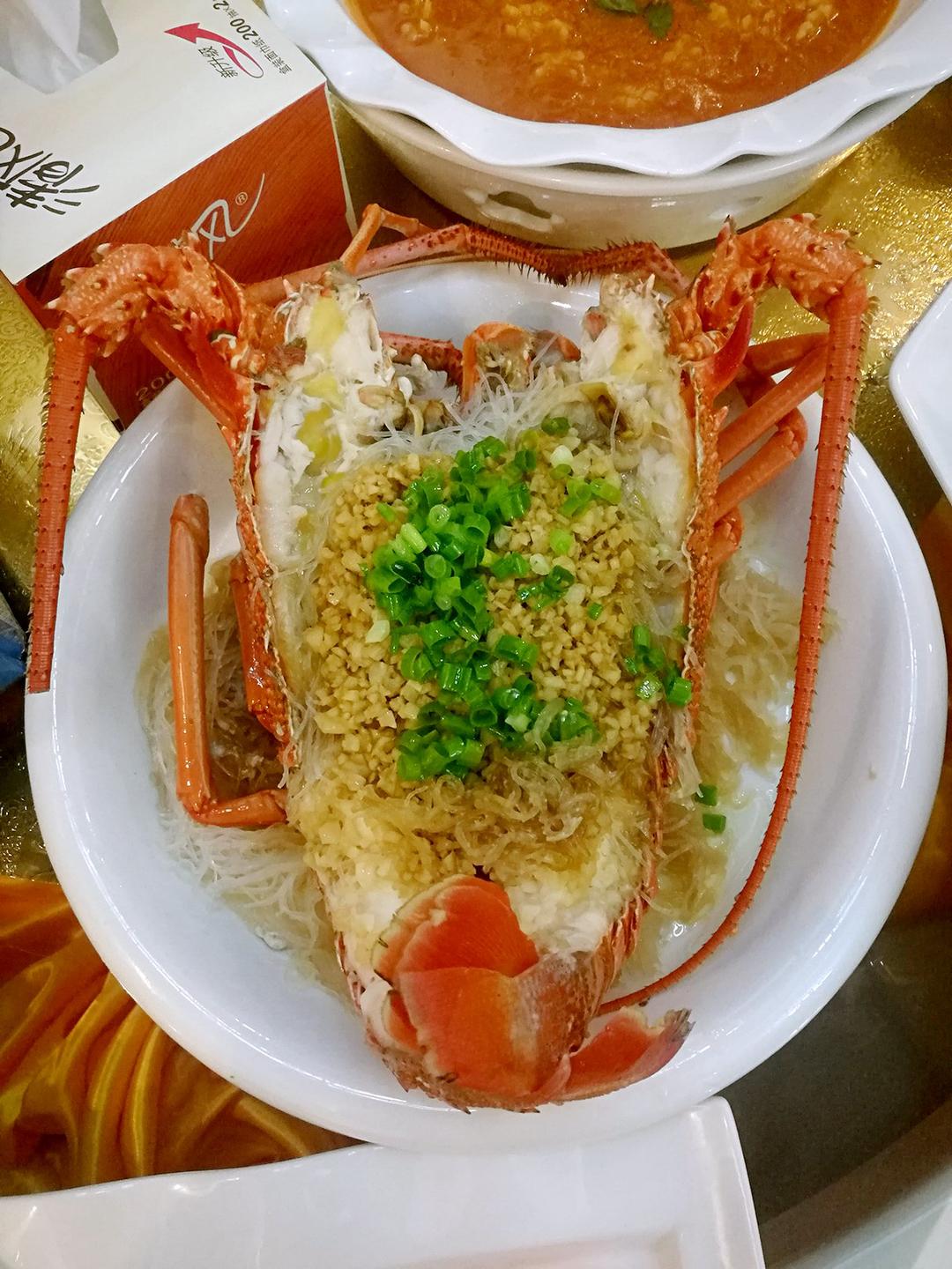 蒜蓉龙虾蒸粉丝