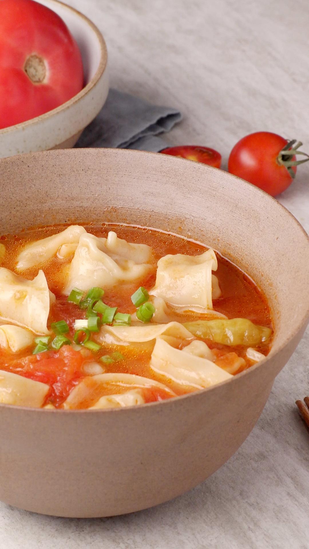 番茄酸汤馄饨的做法